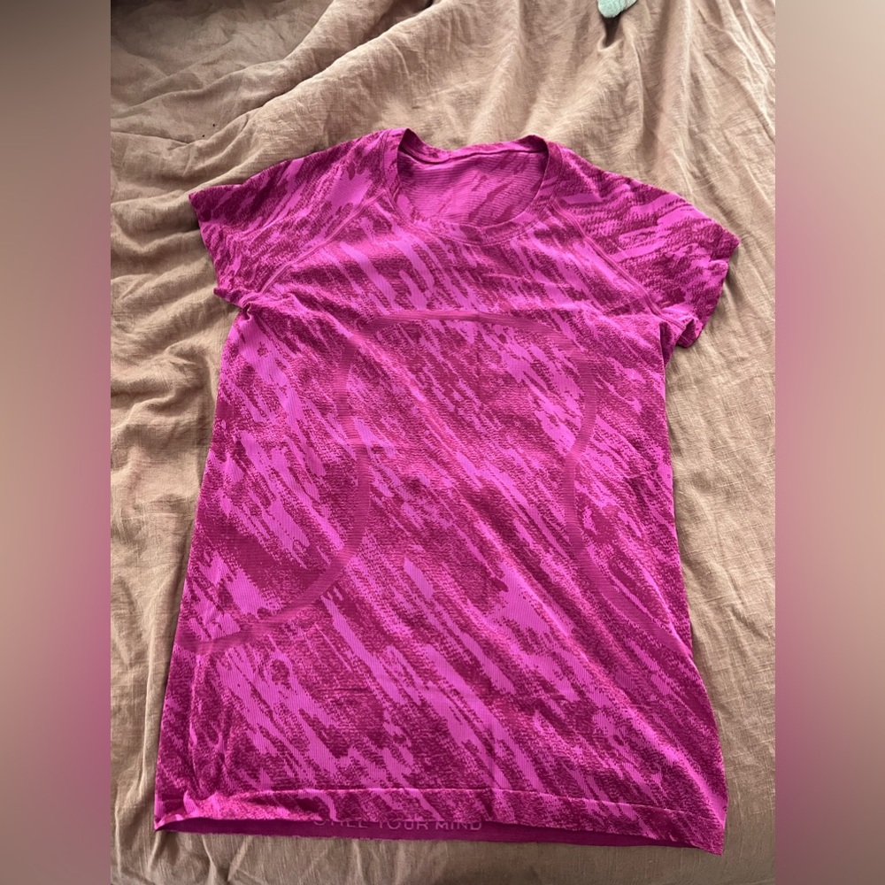 Lululemon swiftly tech